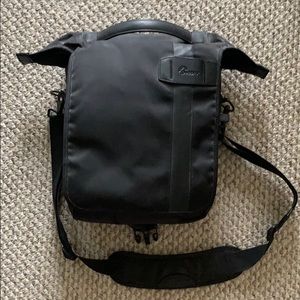 Lowepro Classified 160 AW camera bag
